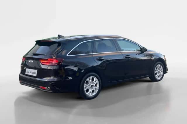 Kia Ceed Sportswagon (2024) thumbnail 5