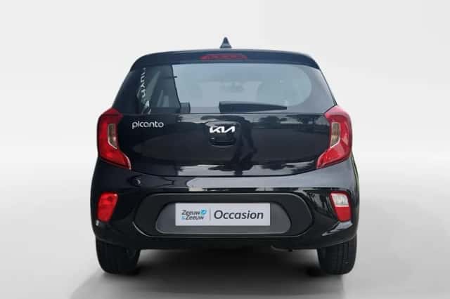 Kia Picanto (2023) thumbnail 5