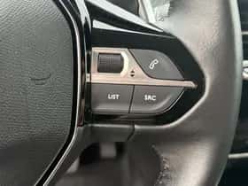 Peugeot 208 (2025) thumbnail 17