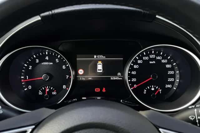 Kia Ceed Sportswagon (2024) thumbnail 11
