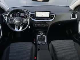 Kia Ceed Sportswagon (2024) thumbnail 17