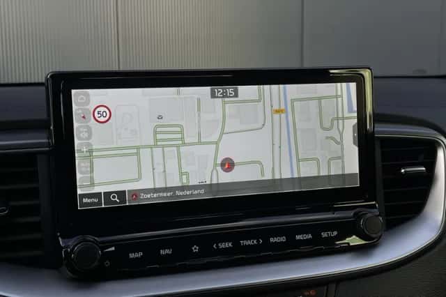 Kia Ceed Sportswagon (2024) thumbnail 19