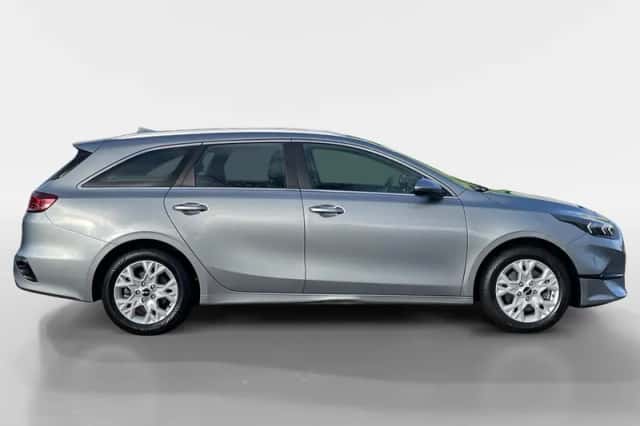 Kia Ceed Sportswagon (2024) thumbnail 6