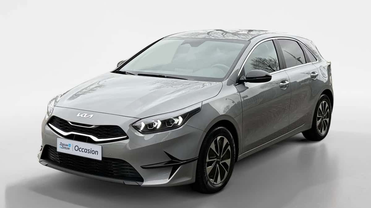 Kia Ceed (2025) — foto 1
