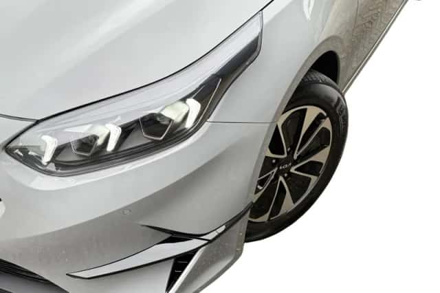 Kia Ceed (2025) thumbnail 2