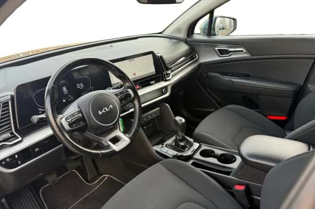 Kia Sportage (2023) thumbnail 10