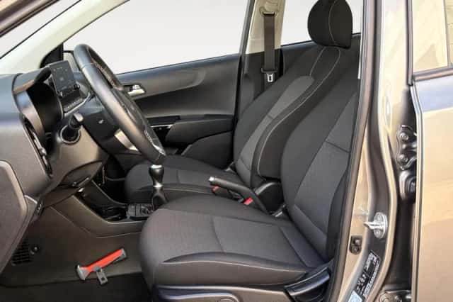 Kia Picanto (2023) thumbnail 11