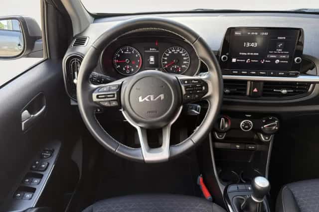 Kia Picanto (2023) thumbnail 13