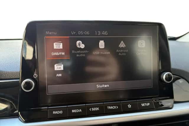 Kia Picanto (2023) thumbnail 17