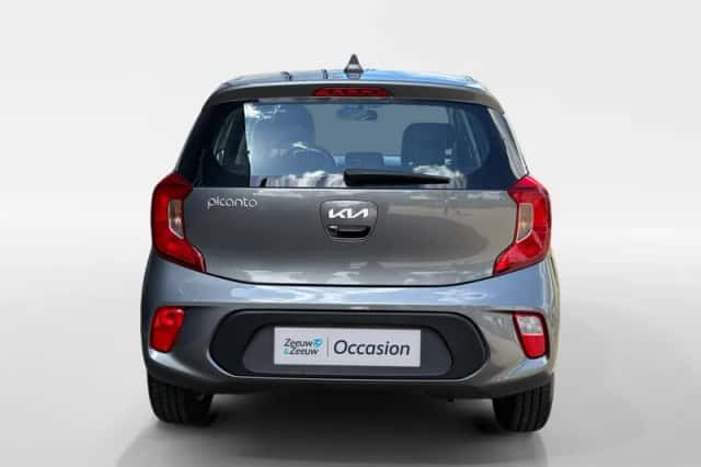 Kia Picanto (2023) thumbnail 5