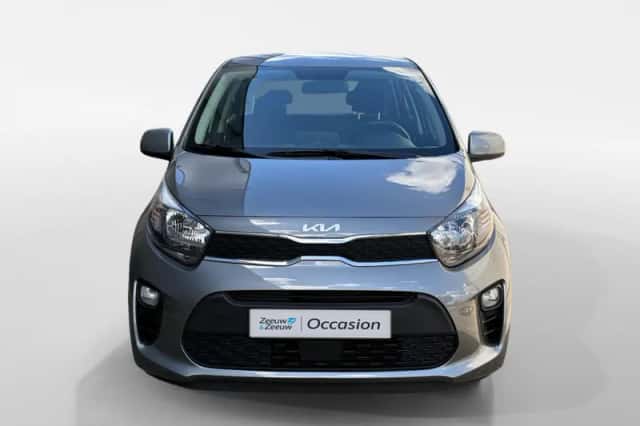 Kia Picanto (2023) thumbnail 9