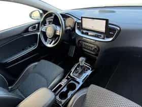 Kia Ceed Sportswagon (2024) thumbnail 13