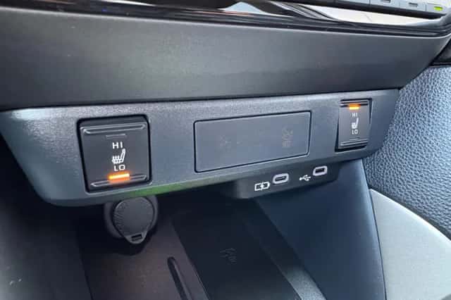 Mazda 2 Hybrid (2025) thumbnail 23