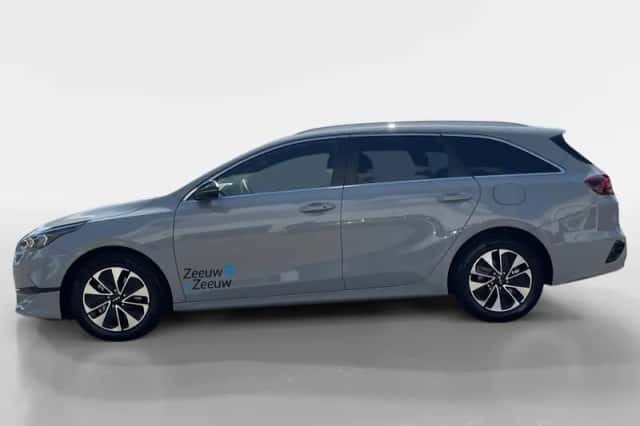 Kia Ceed Sportswagon (2025) thumbnail 2
