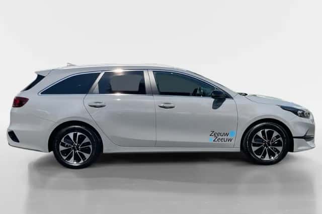 Kia Ceed Sportswagon (2025) thumbnail 6