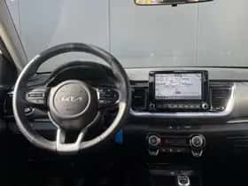 Kia Stonic (2025) thumbnail 13