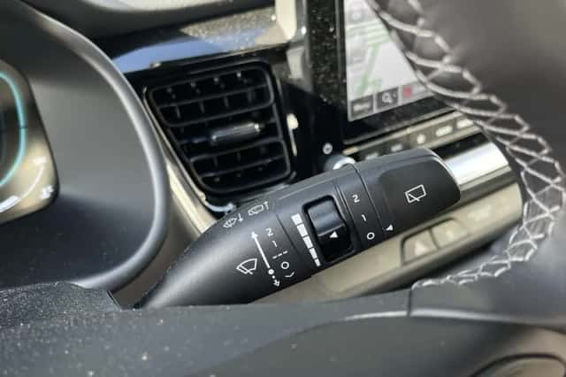 Kia Stonic (2025) thumbnail 17