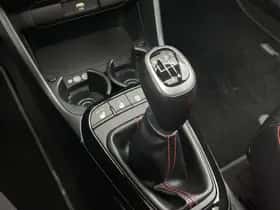 Kia Picanto (2022) thumbnail 18