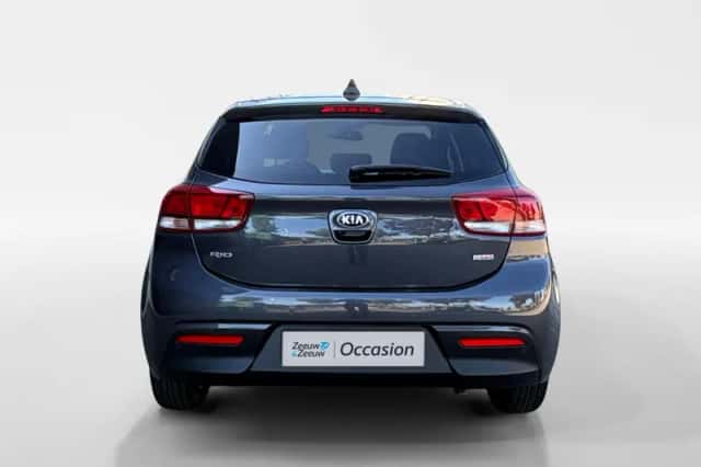 Kia Rio (2020) thumbnail 6