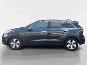 Kia Niro (2017) thumbnail 3