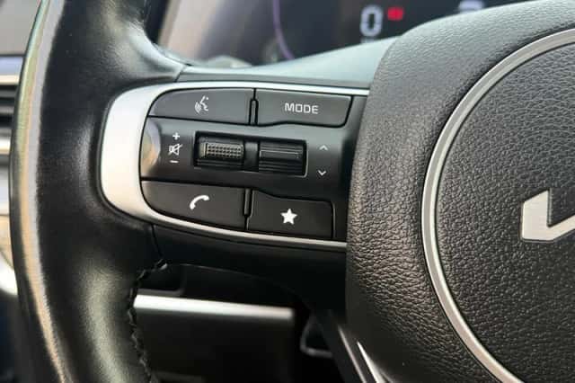Kia Sportage (2023) thumbnail 16