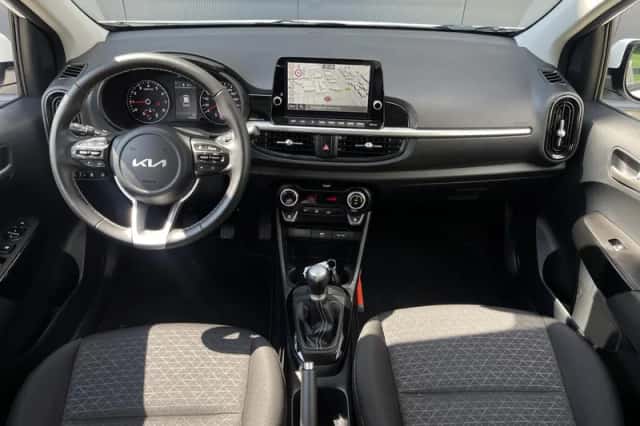 Kia Picanto (2023) thumbnail 9