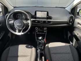 Kia Picanto (2023) thumbnail 9