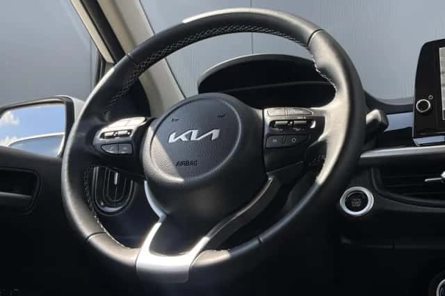 Kia Picanto (2023) thumbnail 10