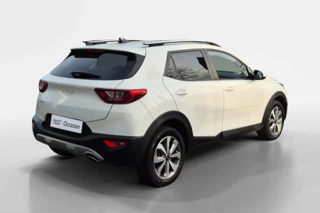 Kia Stonic (2025) thumbnail 6