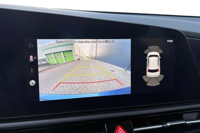 Kia Niro (2023) thumbnail 21