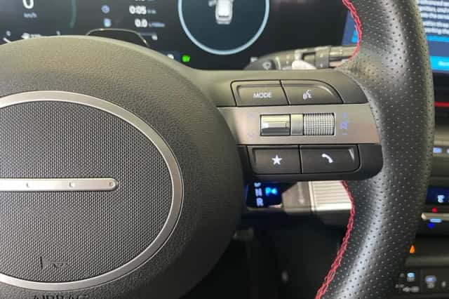 Hyundai Kona (2024) thumbnail 15