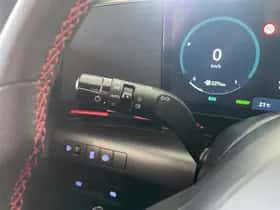 Hyundai Kona (2024) thumbnail 16
