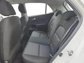 Kia Picanto (2021) thumbnail 12