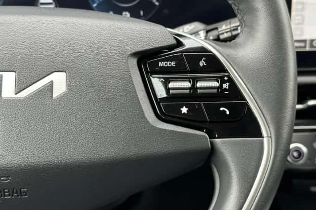 Kia Niro (2022) thumbnail 12