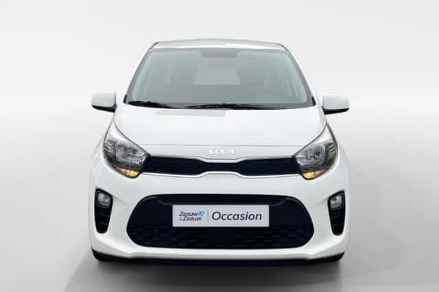 Kia Picanto (2023) thumbnail 8