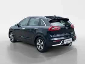 Kia Niro (2016) thumbnail 3