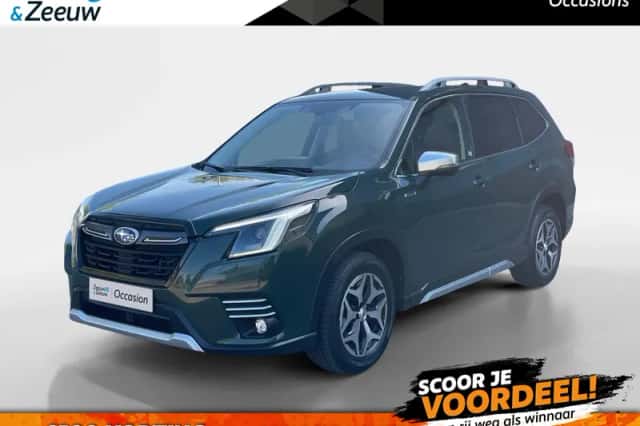Subaru Forester (2023) thumbnail 1