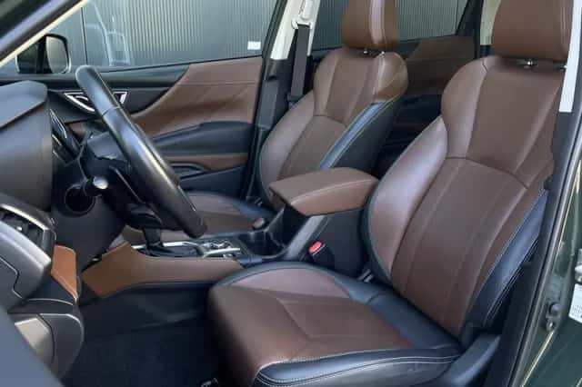 Subaru Forester (2023) thumbnail 14