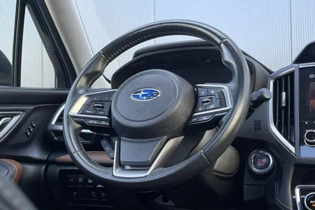 Subaru Forester (2023) thumbnail 15