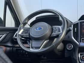 Subaru Forester (2023) thumbnail 15