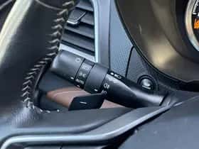 Subaru Forester (2023) thumbnail 18
