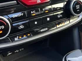 Subaru Forester (2023) thumbnail 25