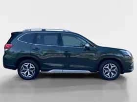 Subaru Forester (2023) thumbnail 6