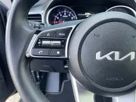 Kia Ceed (2024) thumbnail 14
