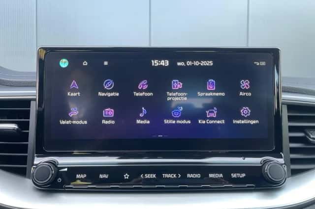 Kia Ceed (2024) thumbnail 23