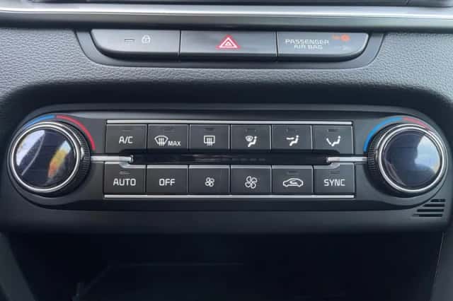 Kia Ceed (2024) thumbnail 25