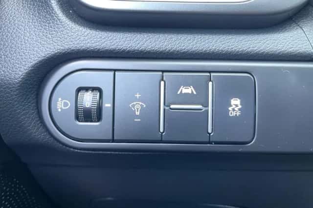 Kia Ceed (2024) thumbnail 28
