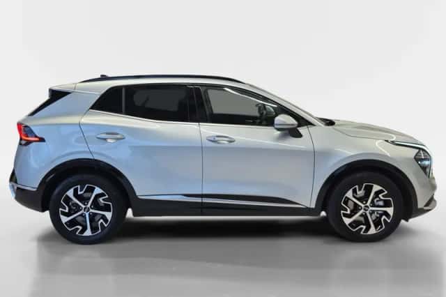 Kia Sportage (2024) thumbnail 5