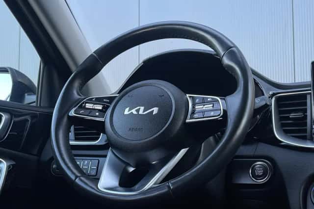Kia XCeed (2024) thumbnail 12