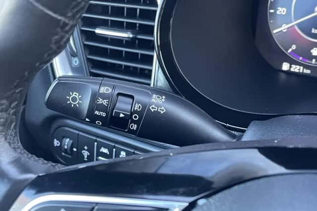 Kia XCeed (2024) thumbnail 16